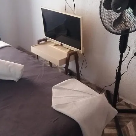 Gultekin Konuk Evi منزل للإقامة